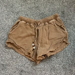 Aerie Beach shorts